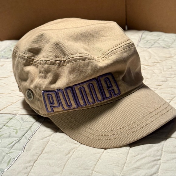 Puma Accessories - Puma Beige Cap with purple Logo